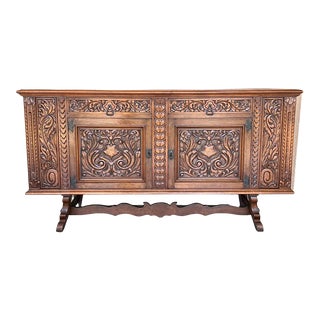 20th Century Catalan Spanish Large Buffet With Two Carved Drawers and Two Doors For Sale