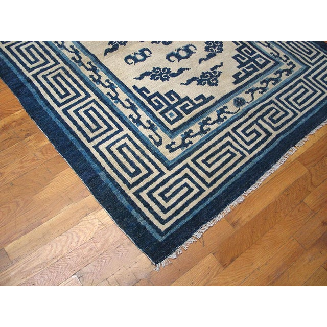 1850s White Blue Medallion Antique Chinese Mongolian Rug 4'0" X 7'6" Handknotted Wool Carpet For Sale In New York - Image 6 of 6