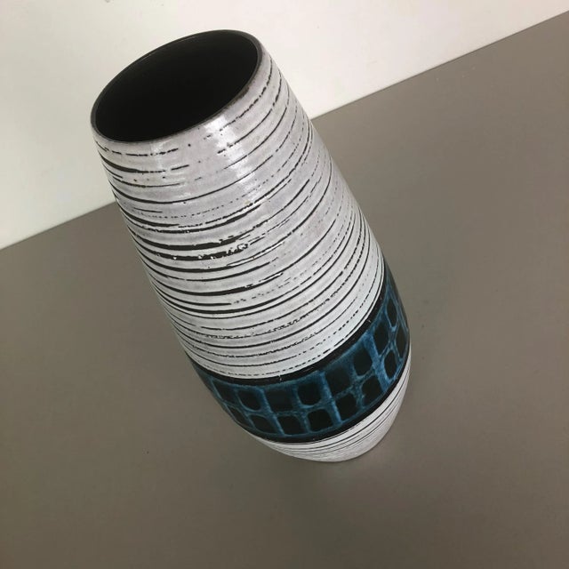 Large Multi-Color Fat Lava Europ Line Vase from Scheurich, Germany, 1970s For Sale - Image 10 of 18