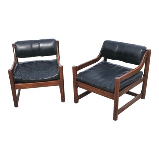 Mid-Century Modern Walnut & Viynl Lounge Chairs - a Pair For Sale