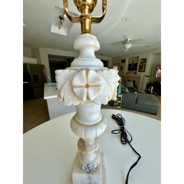 Single Italian Urn Neoclassic Alabaster Table Lamp For Sale - Image 11 of 15
