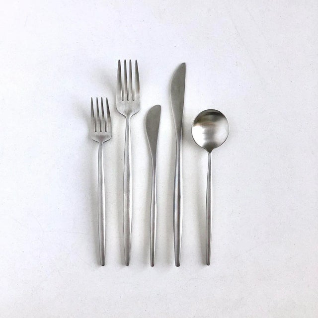 Modern Luna Brushed Silver Flatware Set - Set of 5 For Sale - Image 3 of 3