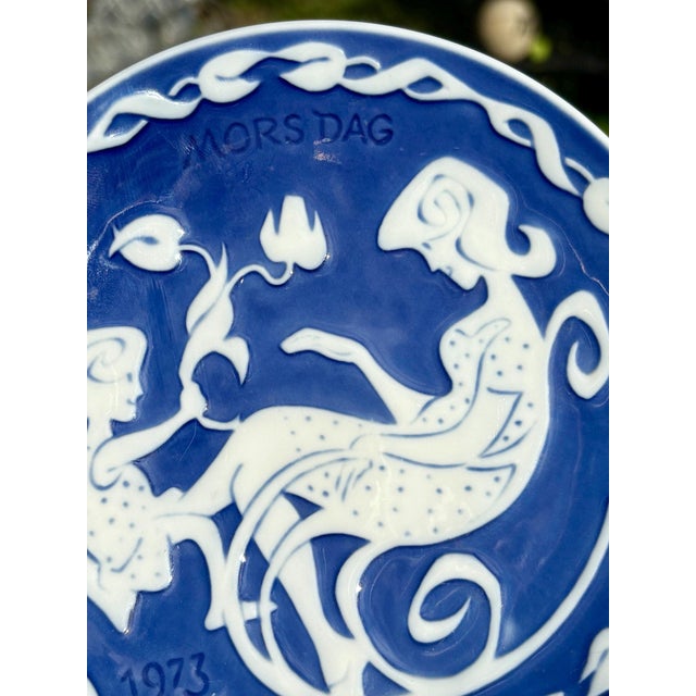 Vintage Mors Dag (Mother’s Day) plate dated 1973. This beautiful blue and white porcelain plate, by Royal Copenhagen,...
