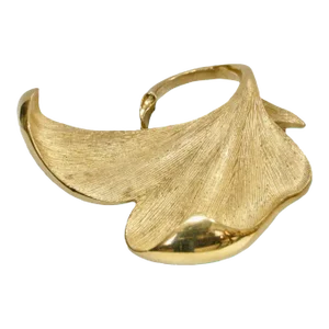 1970s Givenchy Vintage Gold Textured Leaf & Polished Gold Highlights Large Brooch