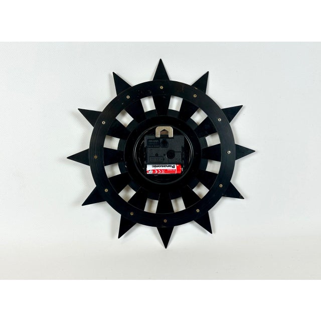 Mid-Century Modern German Brass Sunburst Wall Clock from UPG Halle, 1970s For Sale - Image 3 of 7