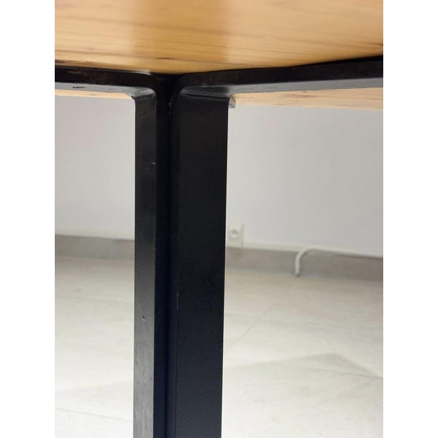 Table in Pine by Charlotte Perriand For Sale - Image 5 of 11