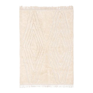 Symmetrical Diamond Fern Hand-Knotted Wool Rug | 9'11" X 6'10" | One of a Kind For Sale