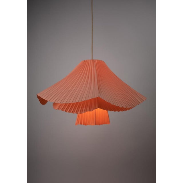 Contemporary Pleated Coral Linen and Geometric Frame Sculptural Pendant Light by ZAVADSKI For Sale - Image 3 of 4