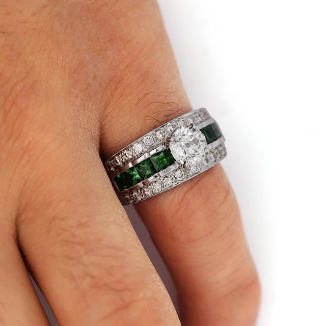 Green 1.48 Carat Old Cut Diamond and Tsavorite Vintage Art Deco Filigree Ring, Size 8 For Sale - Image 8 of 8