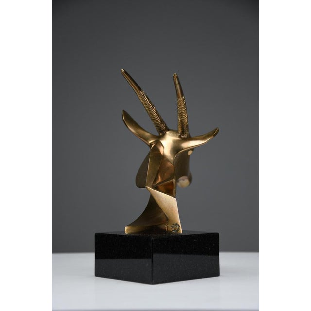 Oryx Bronze Sculpture in Brass & Marble by Tchavdar Iliev, 1990s For Sale - Image 11 of 17