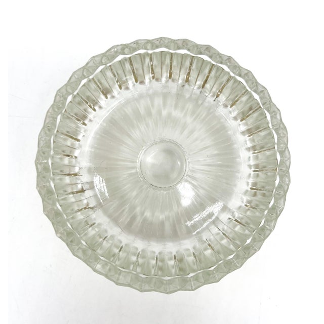 Late 20th Century Vintage Hollywood Regency Gold-Tone Filigree & Glass Footed Dish — Candy / Nut Bowl / Vide Poche For Sale - Image 5 of 15
