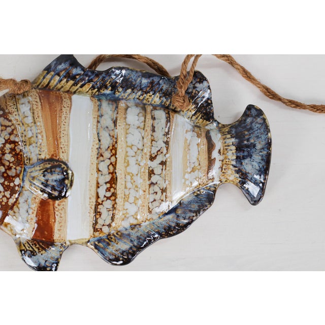 1960s Set of 3 Mid-Century French Majolica Fish Wall Plaques | Mid-Century Vallauris Pottery For Sale - Image 5 of 18