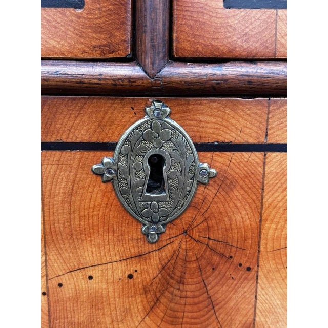 Oyster Veneer Chest of Drawers with Original Brass Handles from William & Mary For Sale - Image 12 of 18