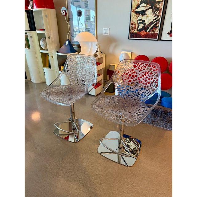 Transparent Pair of Marcello Ziliani for Casprini Caprice Adjustable Bar Stools Transparent Swivel Chairs Italy Space Age For Sale - Image 8 of 18