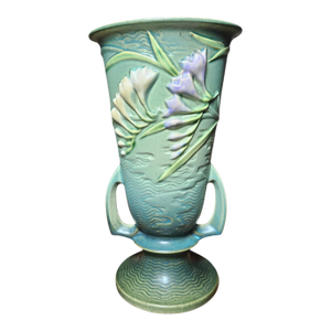1940's Roseville Pottery Green Freesia Vase 125-10"