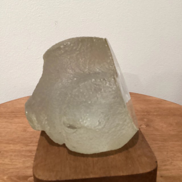 Mid-Century Modern Mid Century Birds in Flight " Clear Lucite Acrylic Sculpture by J. Pelt Engraved on Wood Base For Sale - Image 3 of 13