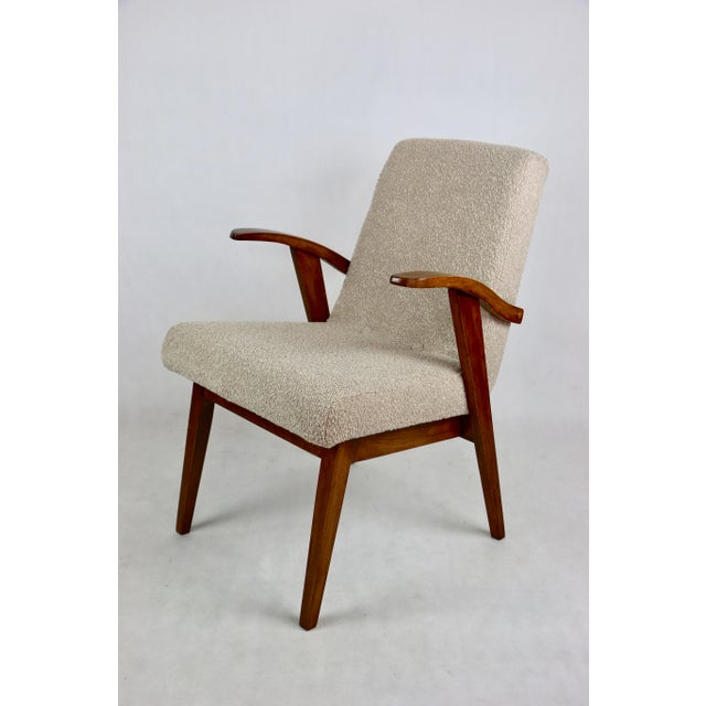 Beige Boucle Easy Chair attributed to Mieczyslaw Puchala, 1970s For Sale - Image 9 of 13