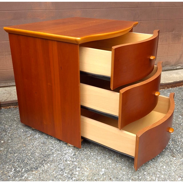 Late 20th Century Pair Scandinavian Modern Style Italian Cherry Bedside Chests of Drawers For Sale - Image 9 of 13
