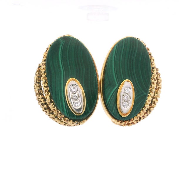 Vintage Italian 18K Yellow Gold Malachite and Diamond Clip-On Earrings For Sale - Image 4 of 11