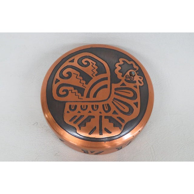 Leiva Chile Handcrafted Circular Copper Trinket Box Etched Rooster Motif 4855b For Sale In Miami - Image 6 of 14