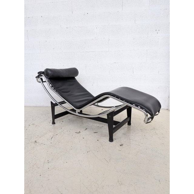 Leather LC4 Chaise Longue by Le Corbusier for Alivar, 1980s For Sale - Image 16 of 16