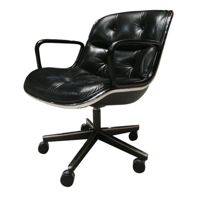 Charles Pollock Executive Chair in Black Leather 5-Star Base For Sale