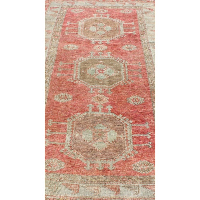 Tribal Vintage Turkish Oushak Rug With Geometric Medallions 4'5 X 7'7 For Sale - Image 3 of 10