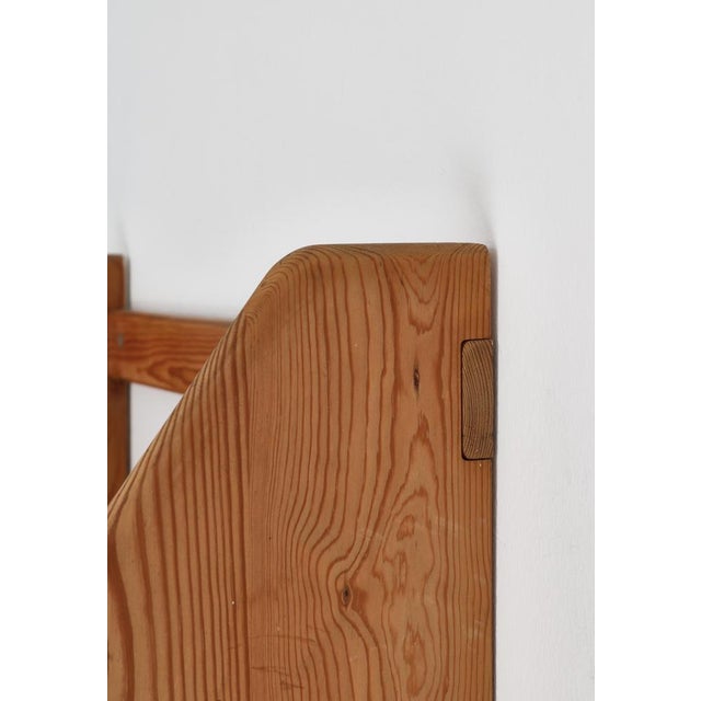 Brown Large Wall Shelf in Pinewood by Hans J. Wegner for Ry Mobler, 1954 For Sale - Image 8 of 16