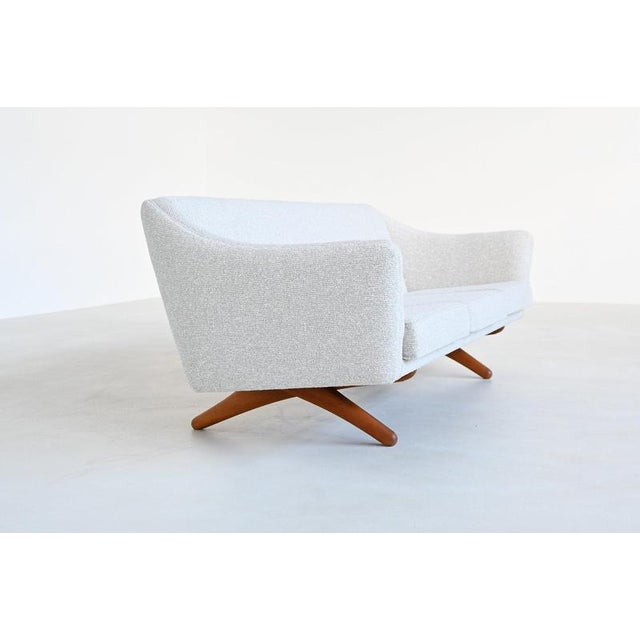 1960s Model Ml-140 3-Seater Sofa by Illum Wikkelsø for A. Mikael Laursen, Denmark, 1960 For Sale - Image 5 of 17