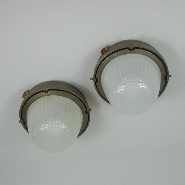 Holophane Maritime Sconces attributed to Holophane, France, 1950s, Set of 2 For Sale - Image 4 of 18