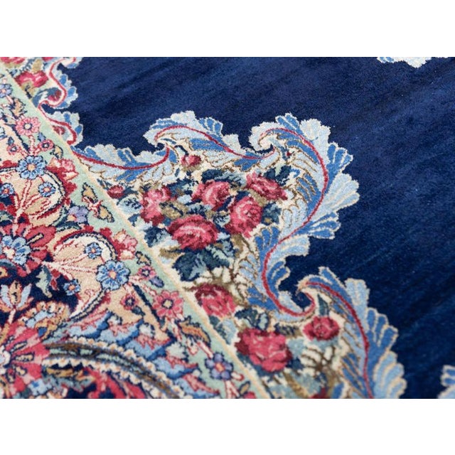Hand-Knotted Kirman Kusheh with Anguri Motif For Sale - Image 14 of 18