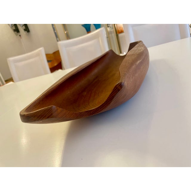 Sculptural Wooden Bowl in Teak, 1950 For Sale - Image 9 of 10