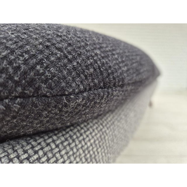 Danish Model 58 Sofa in Wool and Teak by Kurt Østervig, 1960s For Sale - Image 15 of 18