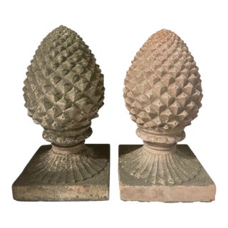 Pair of Vintage Tuscan Style Weathered Terracotta Pineapple Garden Finials For Sale