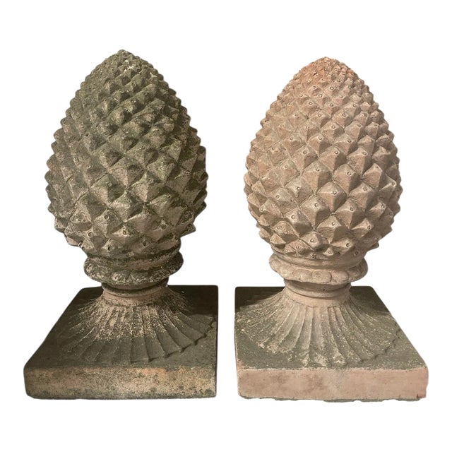Pair of Vintage Tuscan Style Weathered Terracotta Pineapple Garden Finials For Sale