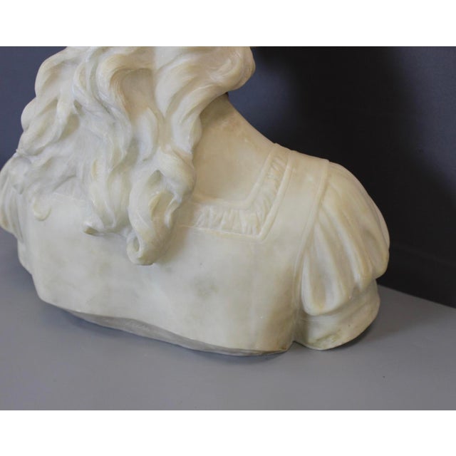 Stone Alabaster Bust of a Young Woman with a Golden Headdress, 1900 For Sale - Image 7 of 15