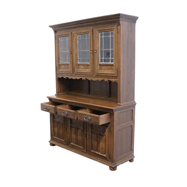 Brown Ethan Allen Royal Charter Solid Oak 55" Buffet W. China Cabinet 16-6007 / 16-6009 For Sale - Image 8 of 13