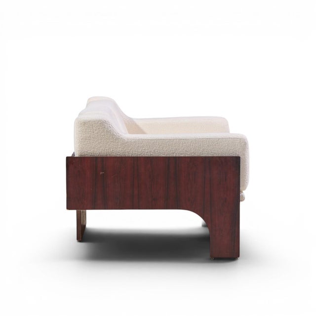 Brown Claudio Salocchi for Sormani Mid Century Rosewood and Bouclé Settee Sofa For Sale - Image 8 of 9