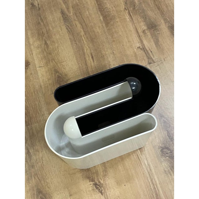 Black and White Magazine Racks by Rodolfo Bonetto for Bilumen, Italy, 1960s, Set of 2 Combined Plastic Portivisti ABS...