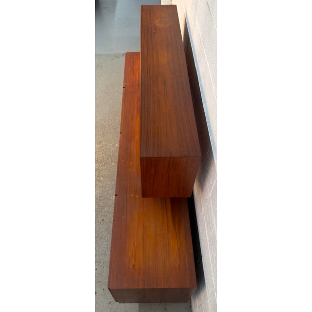 Mid-Century Danish 'Fa-66' Credenza by Ib Kofod-Larsen for Faarup Møbelfabrik For Sale In New York - Image 6 of 17