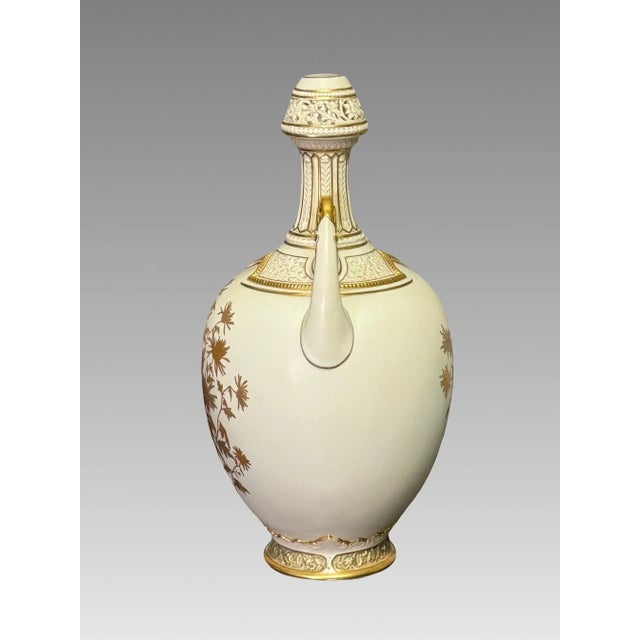 Late 19th Century Antique Royal Worcester Porcelain Reticulated Vase, 24 Carat Gold Chrysanthemum Decoration, Aesthetic Movement C1888 #1200 (The Persian Vase) For Sale - Image 5 of 12