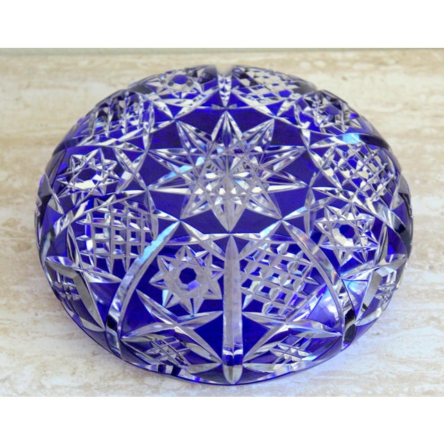 Vintage Cobalt Blue Cut-to-Clear Crystal Ashtray – Geometric Starburst Design – 8" For Sale - Image 9 of 16