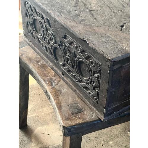 Old small Indonesian carved wooden chest. Height: 28cm; Length 57cm; Depth: 24cm. Small second-hand chest, patina and the...