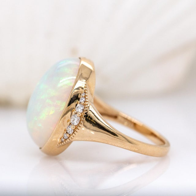 2020s Statement 7.3cts Ethiopian Opal Ring W Natural Diamond Accents in 14k Solid Gold For Sale - Image 5 of 7