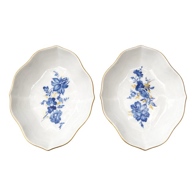 Vintage Miniature Bowls with Blue Floral Motif from Meissen Porcelain, 1970s, Set of 2 For Sale