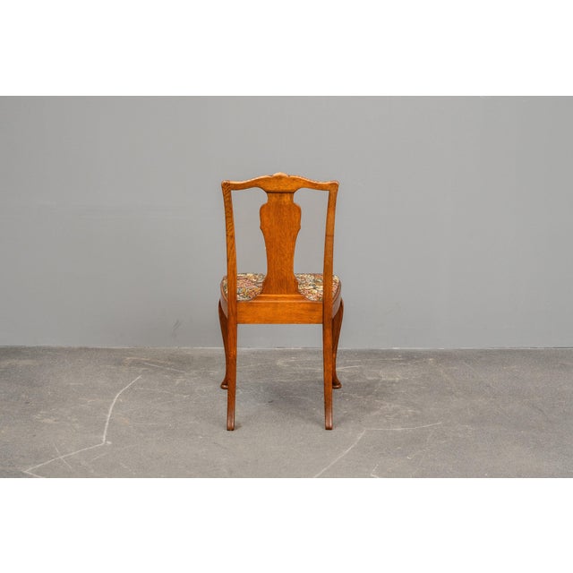 Wood 20th Century Art Nouveau Chairs in Oak, Set of 4 For Sale - Image 7 of 18