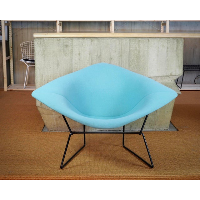 Black Bertoia Diamond Chair 422 in Black by Harry Bertoia for Knoll International, 1990s For Sale - Image 8 of 14