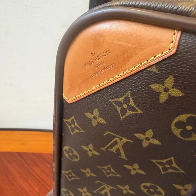 A 2002 Satellite 60 Brown Monogram Canvas Suitcase by Louis Vuitton For Sale - Image 14 of 18