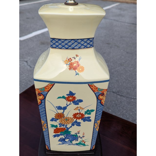 Cream Vintage Asian-Inspired Ceramic Table Lamp With Floral Motifs For Sale - Image 8 of 10