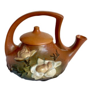 1940's Roseville Pottery Magnolia Lidded Teapot For Sale